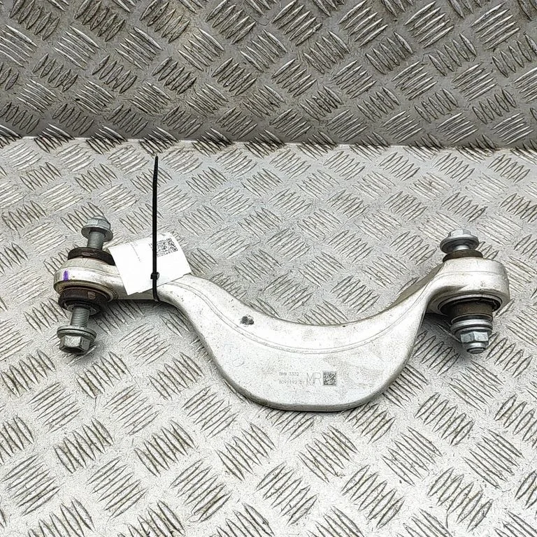 Aizmugurējā svira (dakša) – BMW XM (2022-)