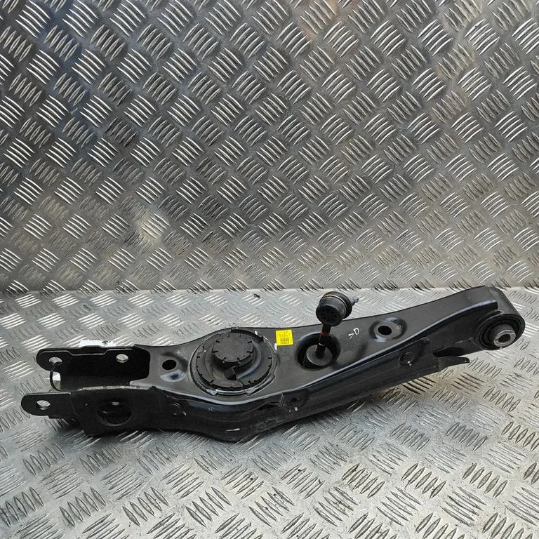 Rear upper control arm/wishbone 55211P2000
