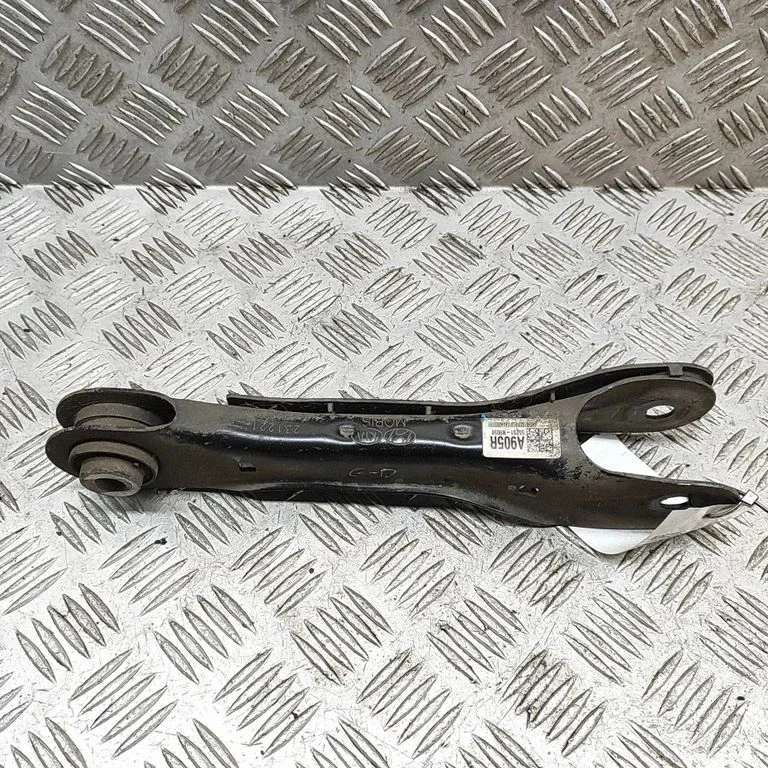 Tagumine ülemine õõtshoob 55251N9050
