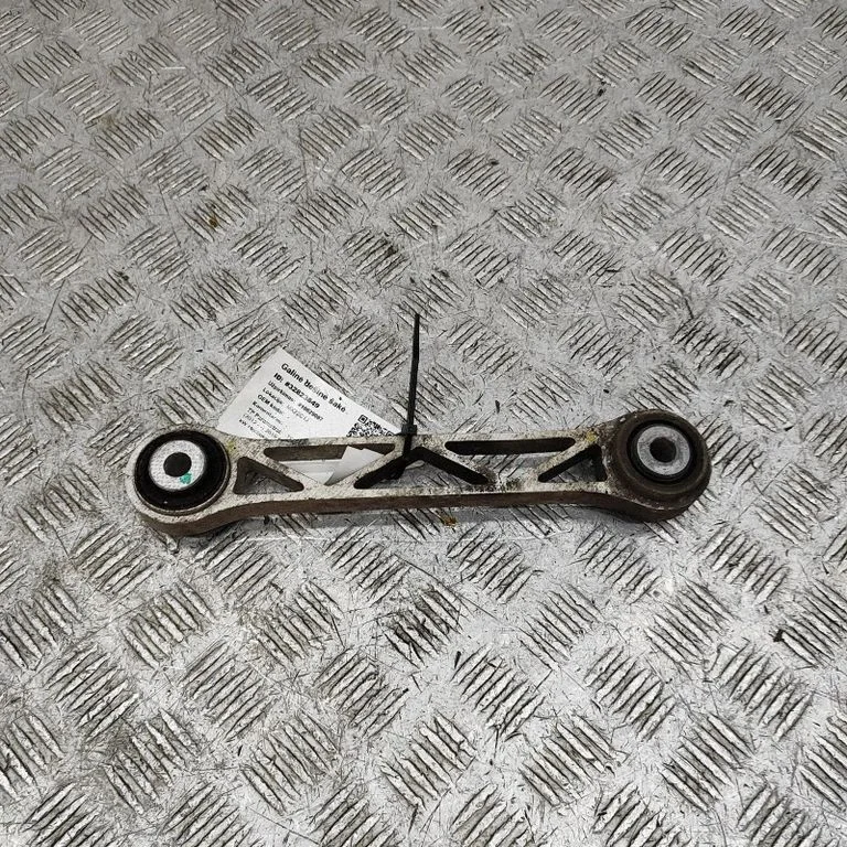 Rear upper control arm/wishbone 104396400C