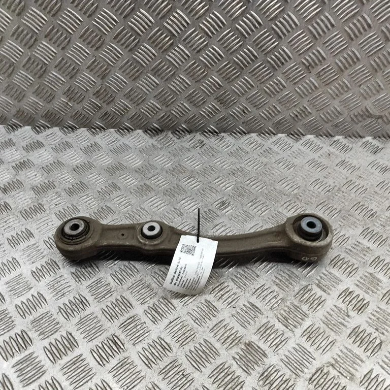 Rear upper control arm/wishbone M8E25B673AA