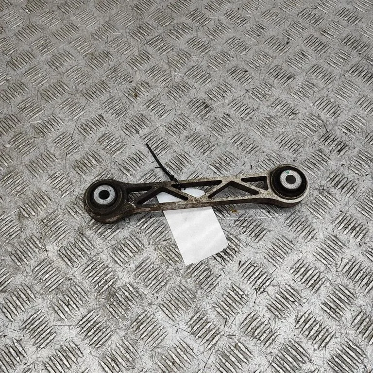 Rear upper control arm/wishbone 104396400C