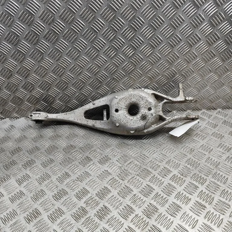 Rear upper control arm/wishbone 52350TLAA52