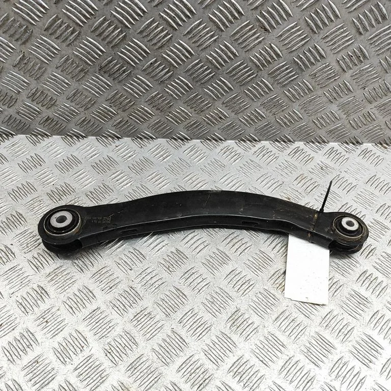 Aizmugurējā svira (dakša) 80A505398A