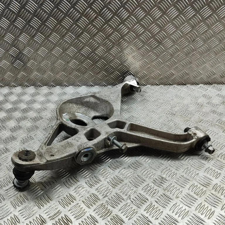 Tagumine ülemine õõtshoob A1673505901
