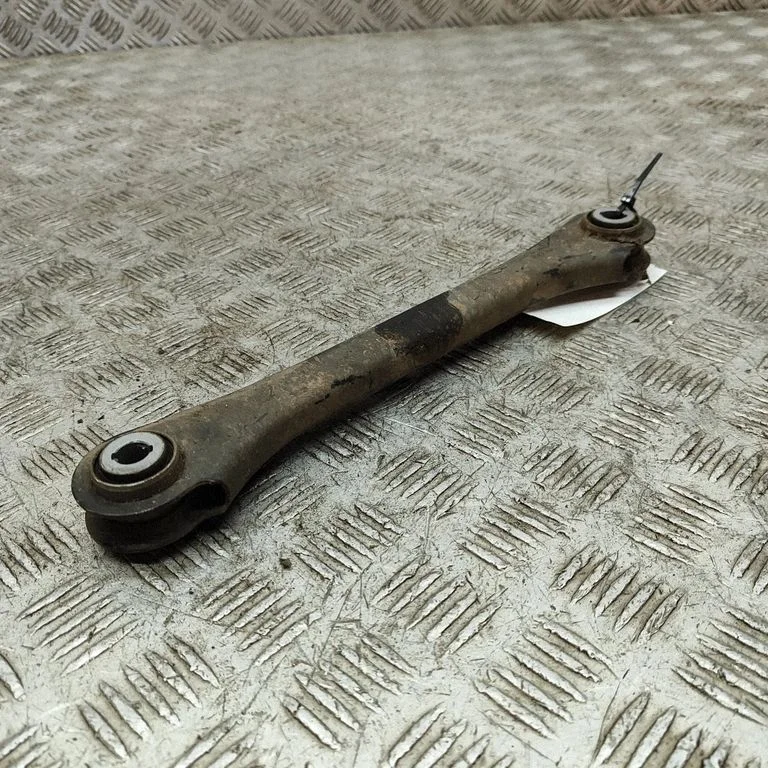 Rear upper control arm/wishbone 31681846