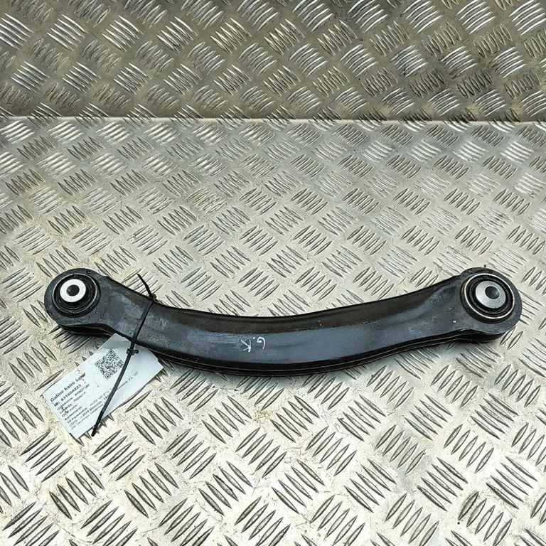 Aizmugurējā svira (dakša) 80A505371A