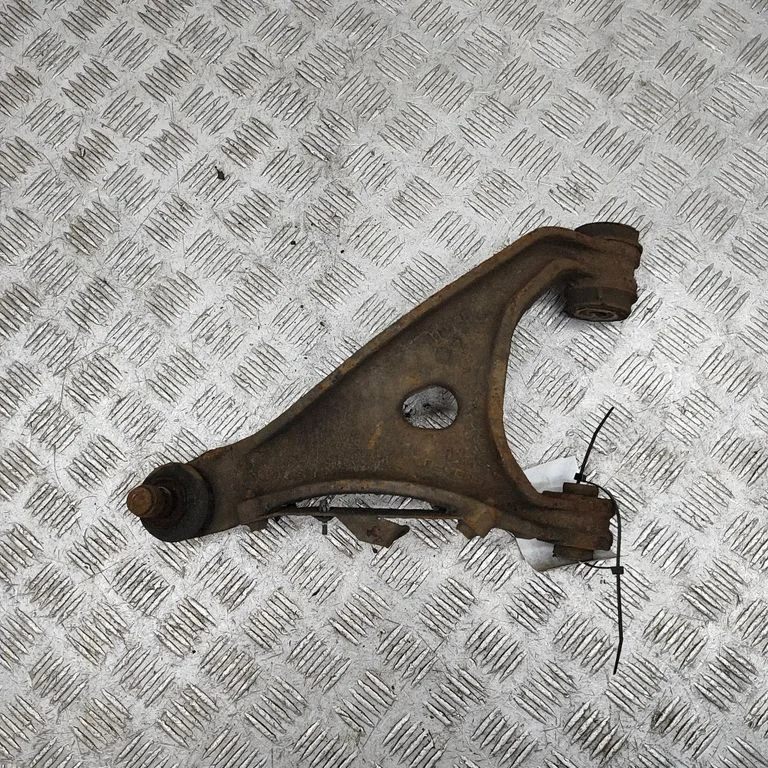 Aizmugurējā svira (dakša) SU00300364