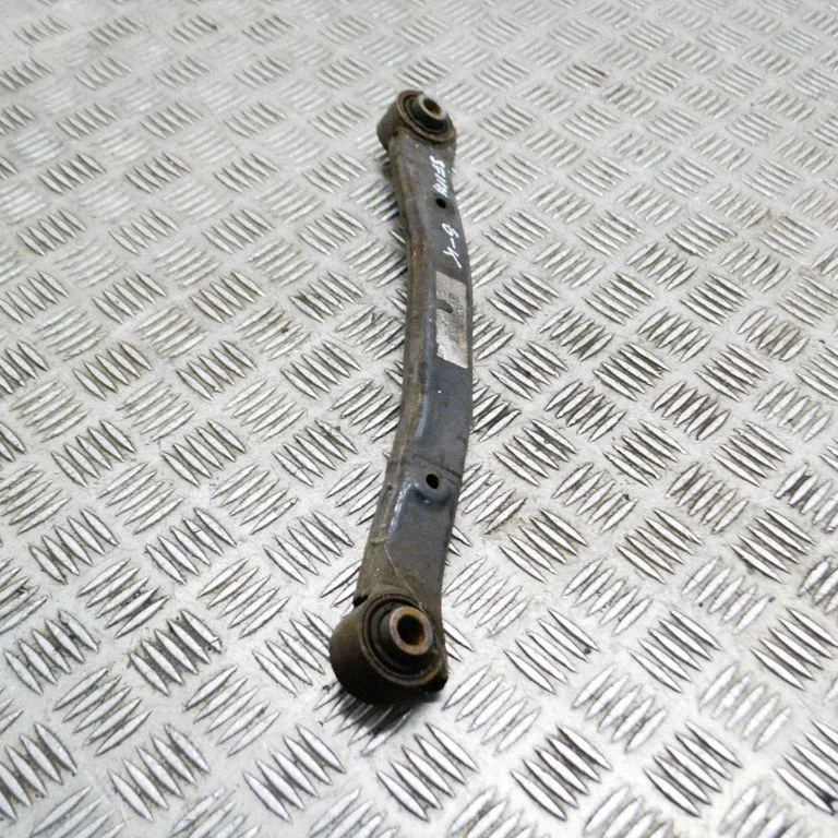 Rear upper control arm/wishbone – Hyundai i30 (2013-2016)