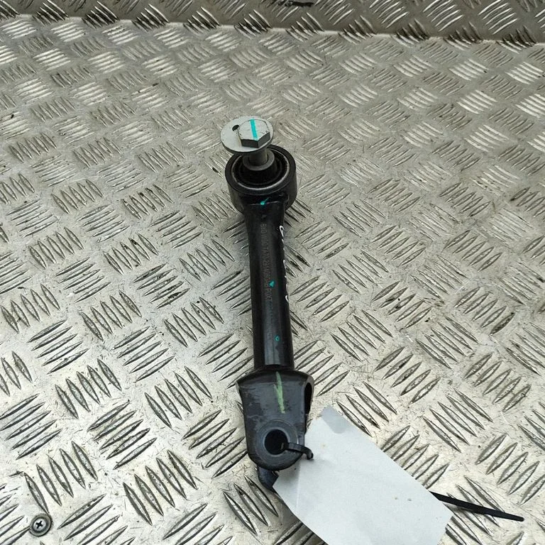 Aizmugurējā svira (dakša) TA702914080AB