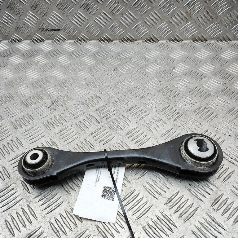 Tagumine ülemine õõtshoob 6878632