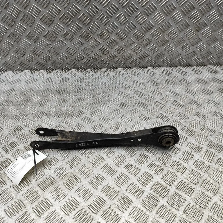 Rear upper control arm/wishbone 6878037
