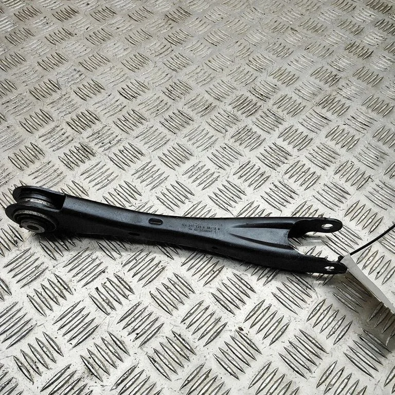 Aizmugurējā svira (dakša) 1EA505425A