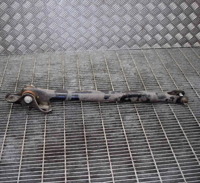 Tagumine ülemine õõtshoob – Land Rover Range Rover Evoque L538 (2011-2018)