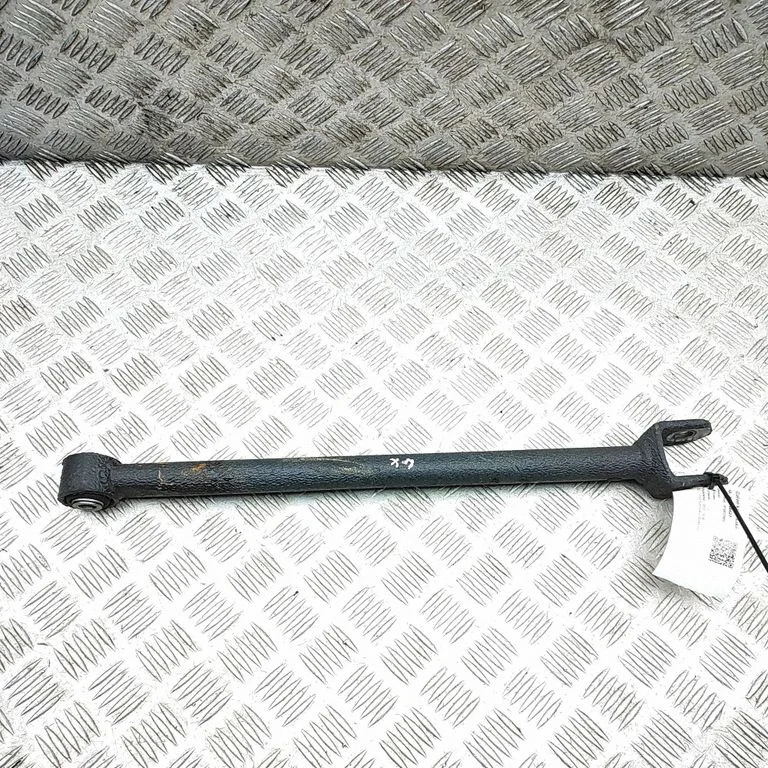 Rear upper control arm/wishbone SA3HJU2914020