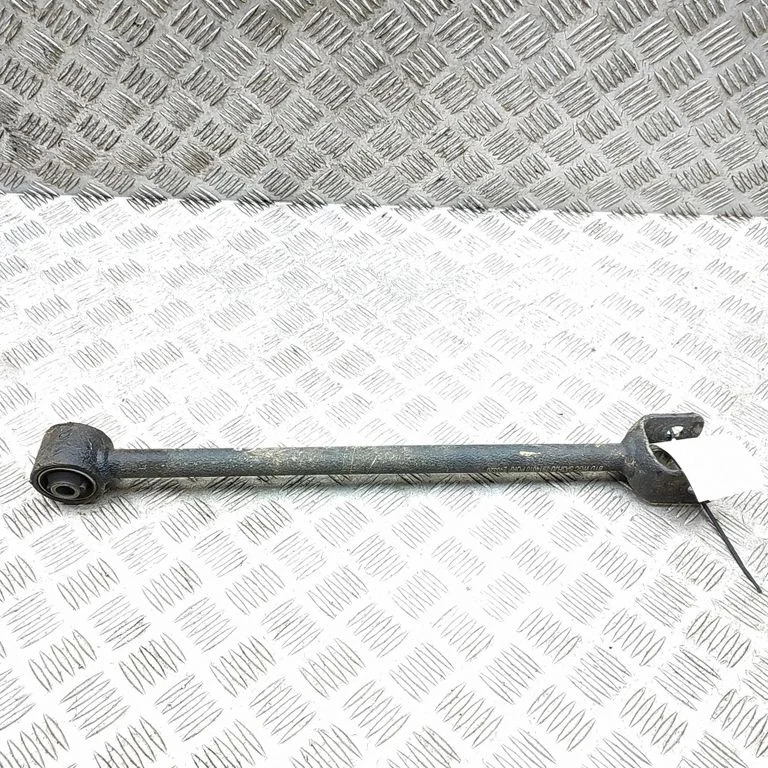 Rear upper control arm/wishbone SA3HJU2914010