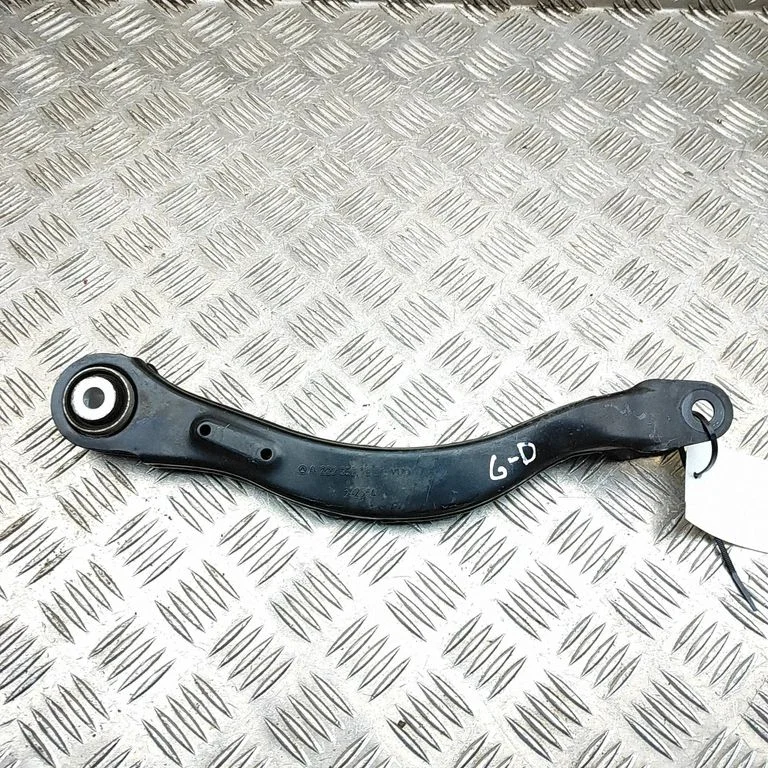 Aizmugurējā svira (dakša) A2233508925