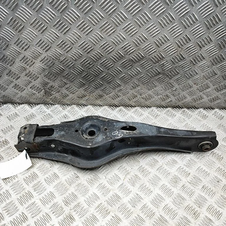 Aizmugurējā svira (dakša) 55220G2500