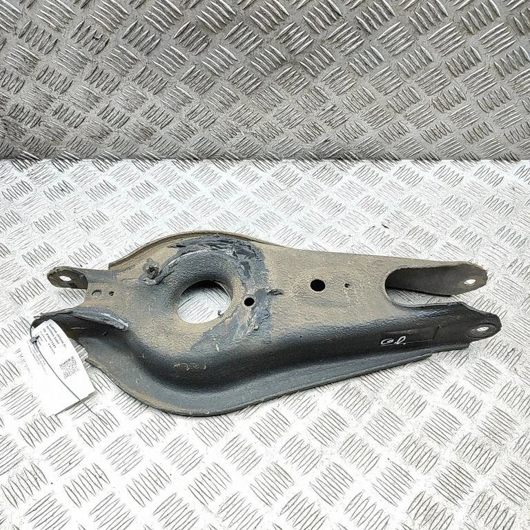 Tagumine ülemine õõtshoob TA702914060AB