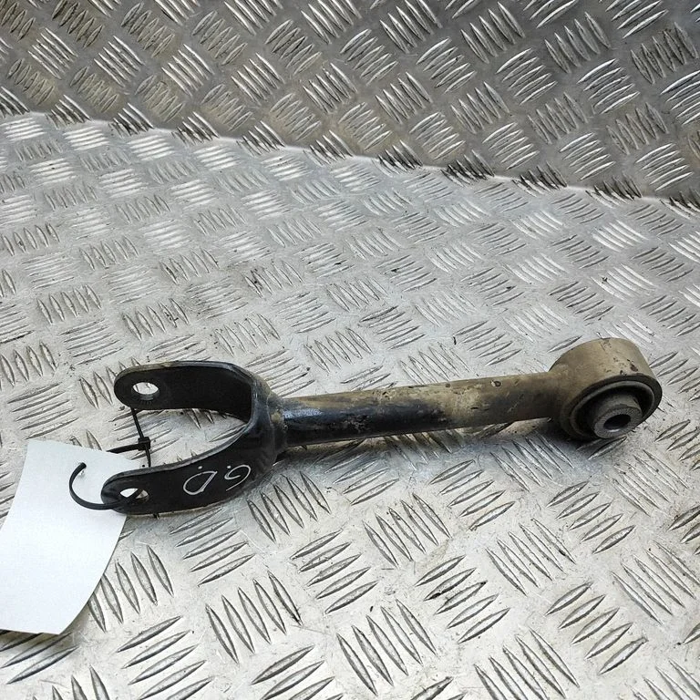 Tagumine ülemine õõtshoob 1563298600
