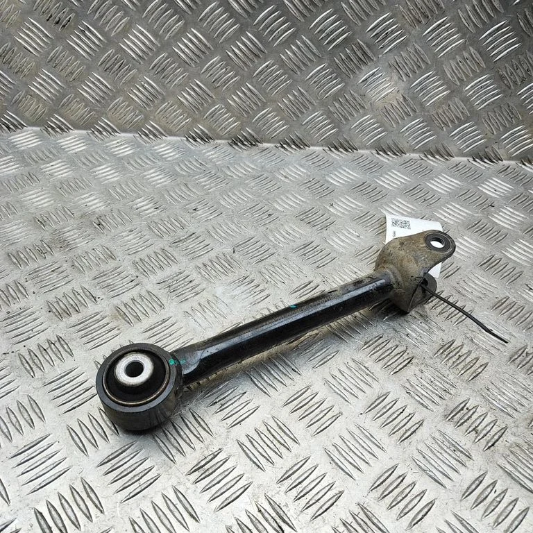 Tagumine ülemine õõtshoob TA702914050AB