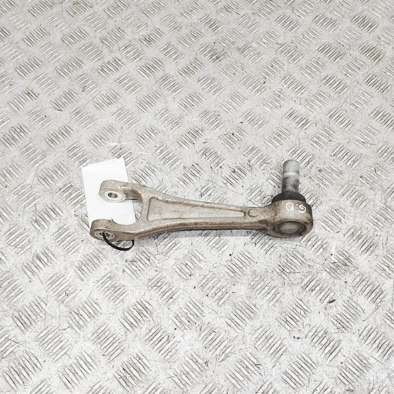 Tagumine ülemine õõtshoob MY835B552AA