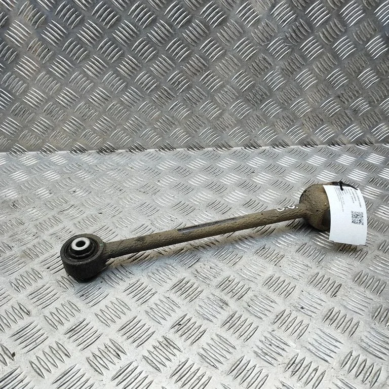 Tagumine ülemine õõtshoob TA702914010AB