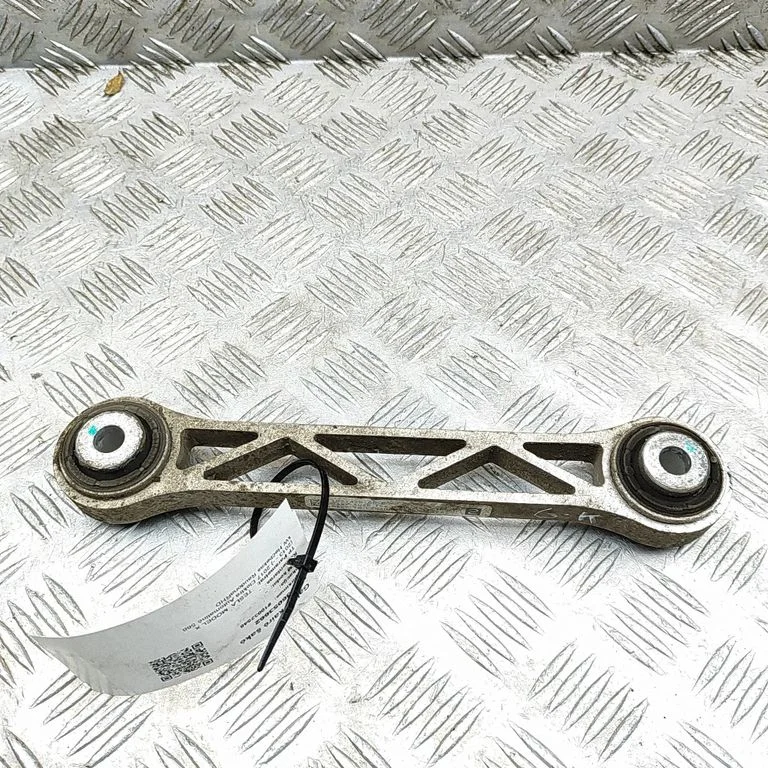 Rear upper control arm/wishbone – Tesla Model S (2012-)