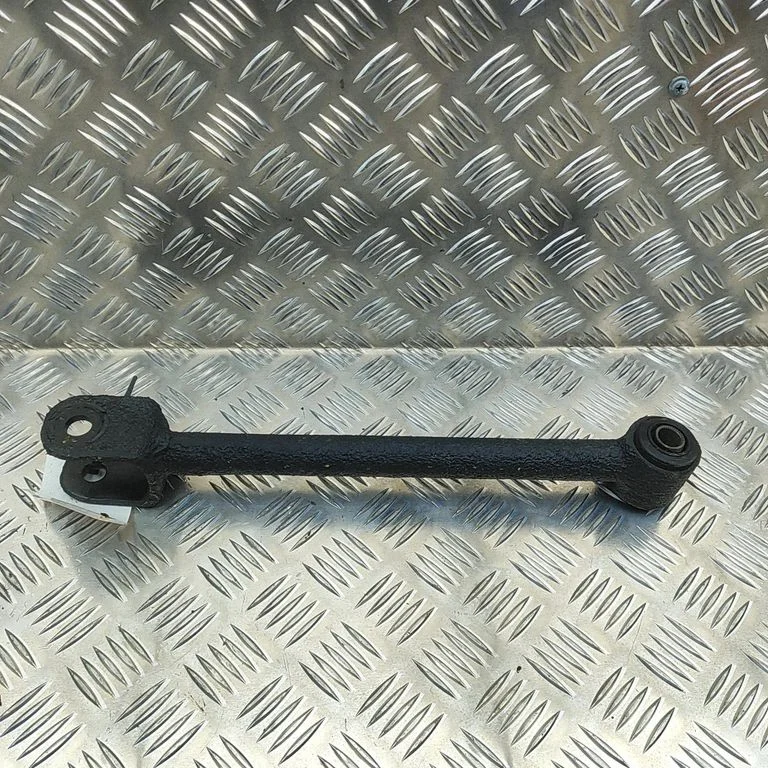 Tagumine ülemine õõtshoob SA3HLU2914020
