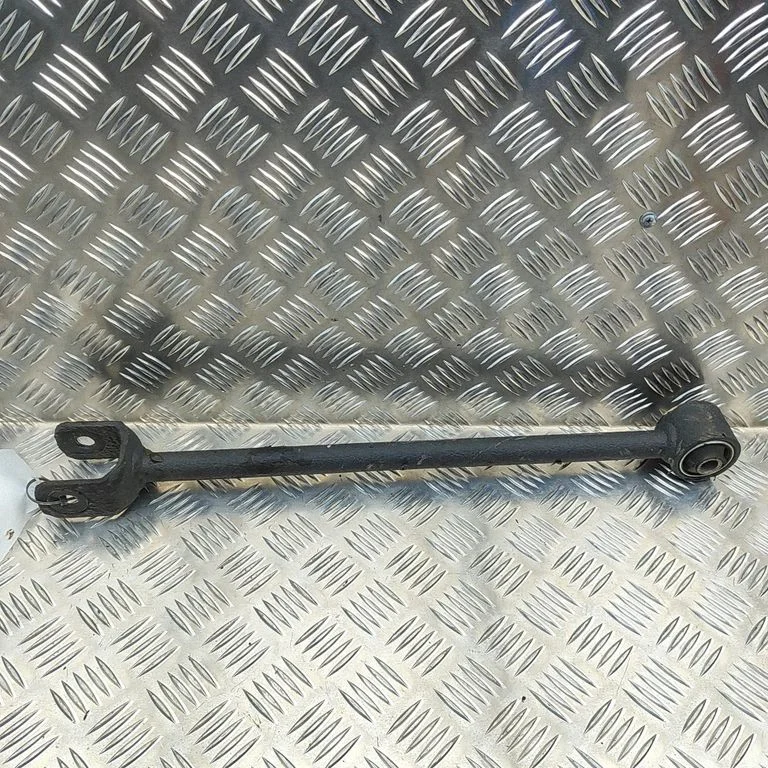 Tagumine ülemine õõtshoob SA3HJU2914010