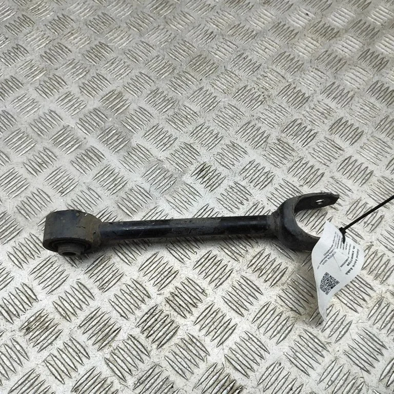 Rear upper control arm/wishbone 4871042060