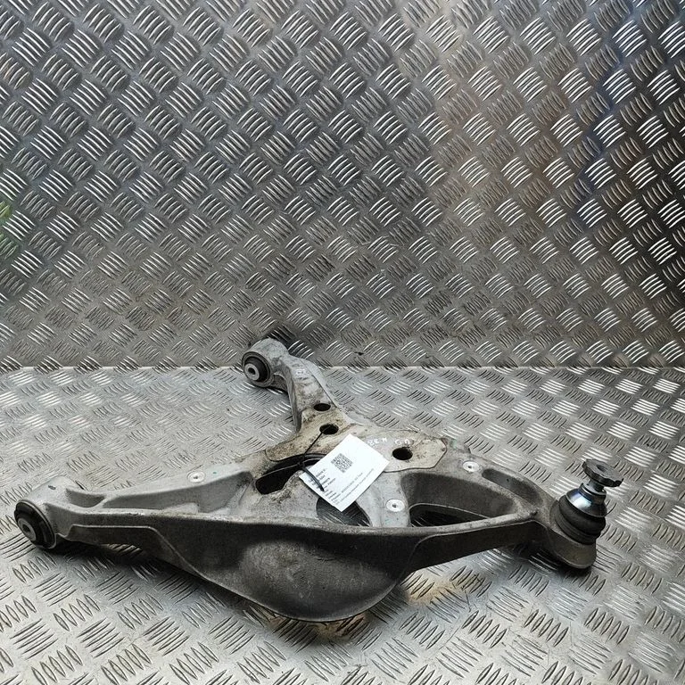 Aizmugurējā svira (dakša) A1673520200