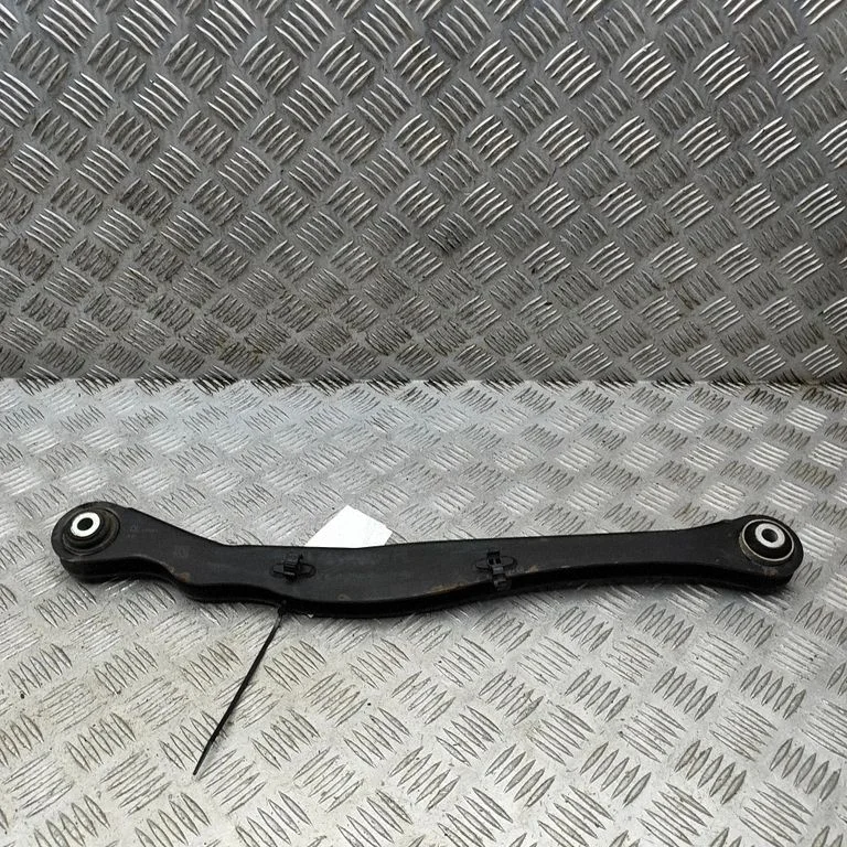 Aizmugurējā svira (dakša) 6851563