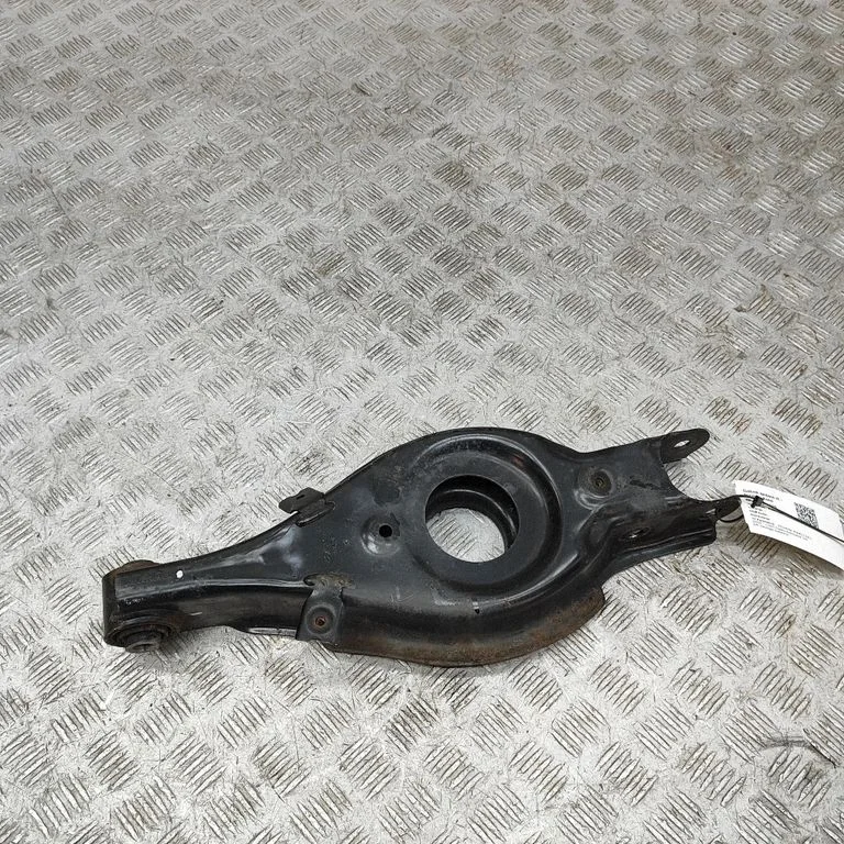 Aizmugurējā svira (dakša) 55211GI000