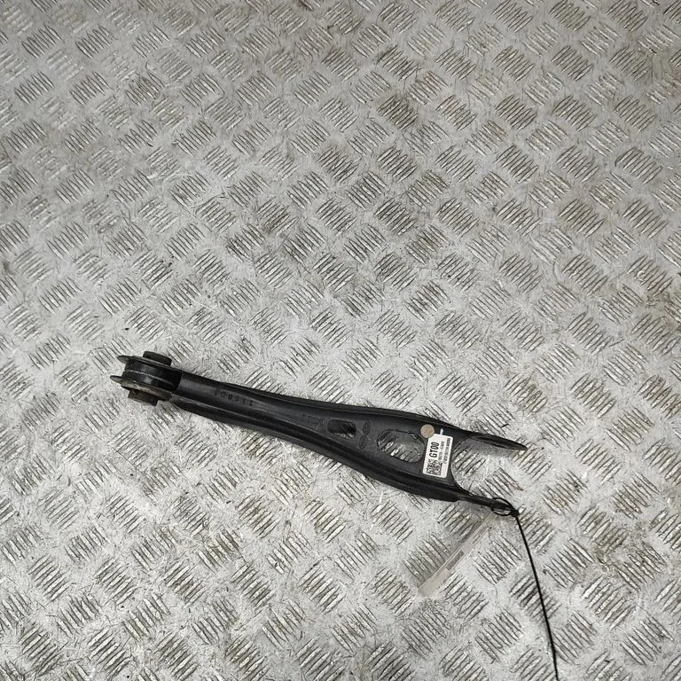 Aizmugurējā svira (dakša) 55270GI000
