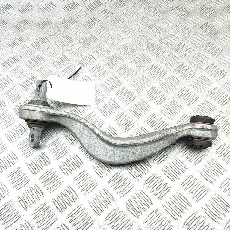 Rear upper control arm/wishbone 6898560