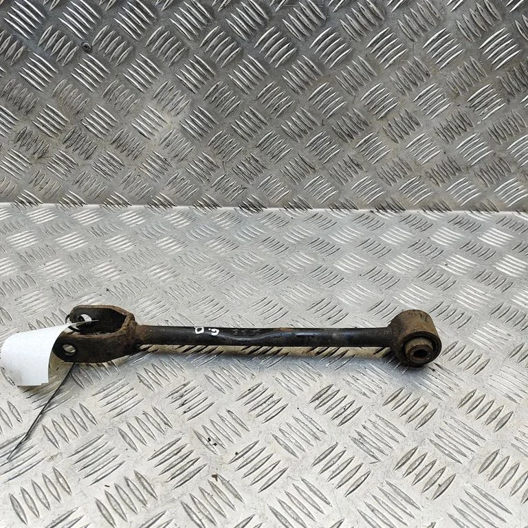 Aizmugurējā svira (dakša) 551A0JK000