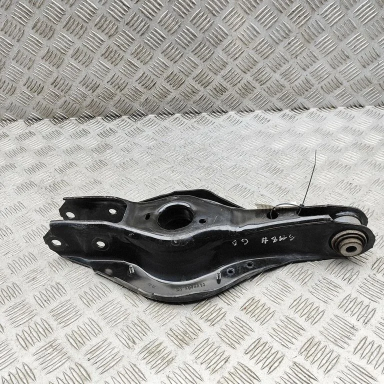 Rear upper control arm/wishbone – BMW 4 Series G22 G23 G24 G26 (2020-)
