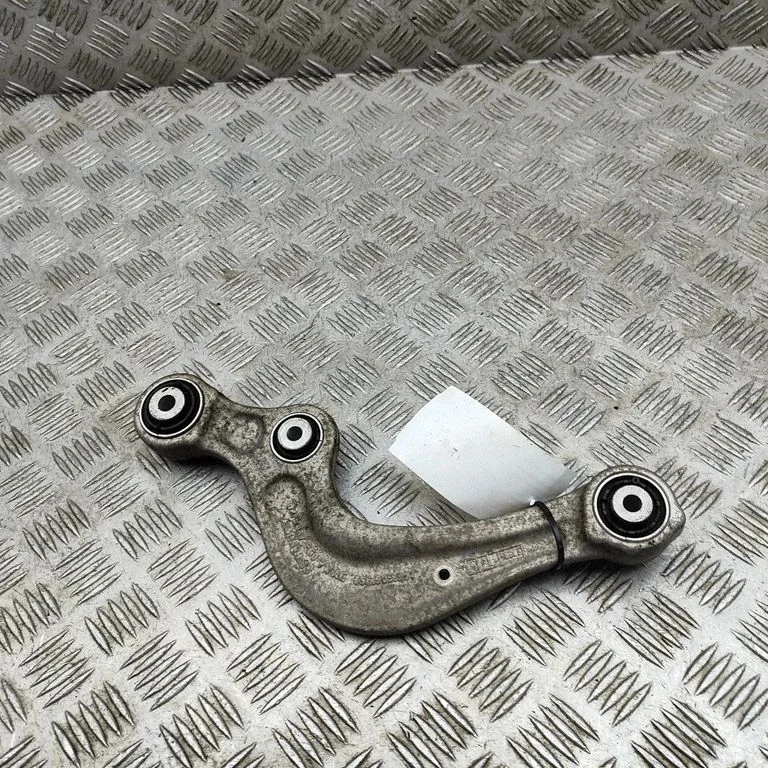 Tagumine ülemine õõtshoob 85E505361 – Audi Q6 e-tron (2024-)