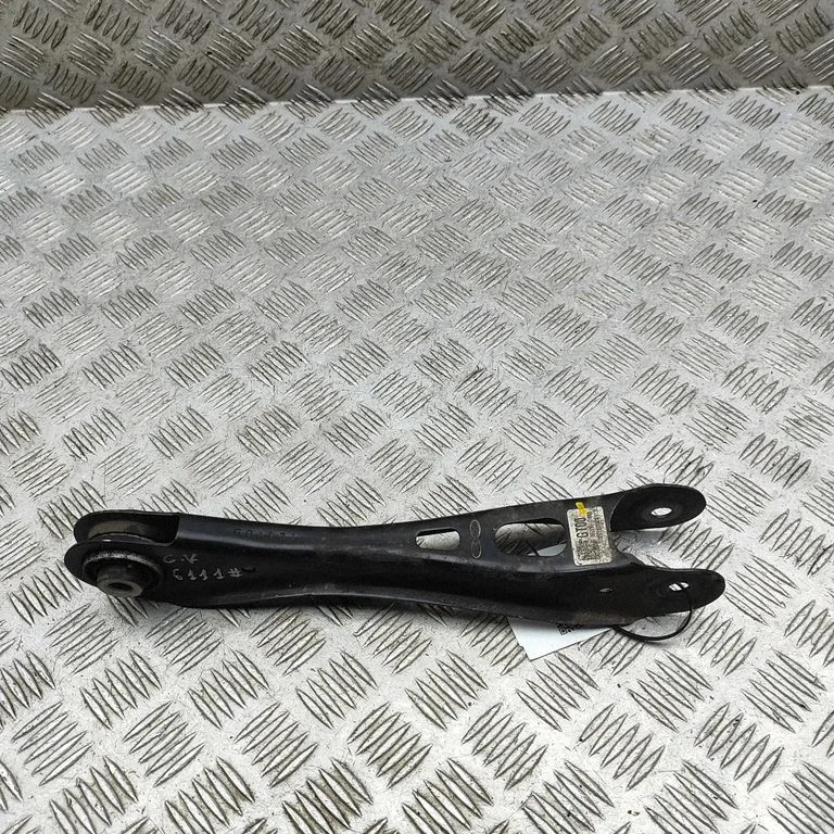 Tagumine ülemine õõtshoob 55270GI000