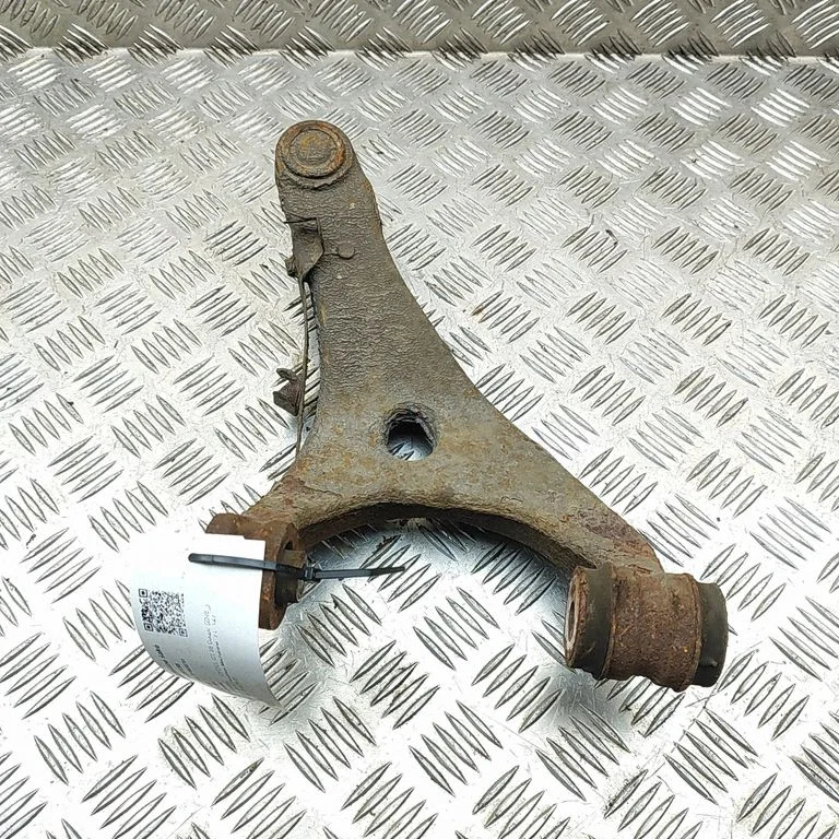 Aizmugurējā svira (dakša) SU00300363
