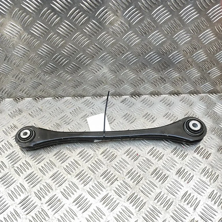 Aizmugurējā svira (dakša) 80A501530A