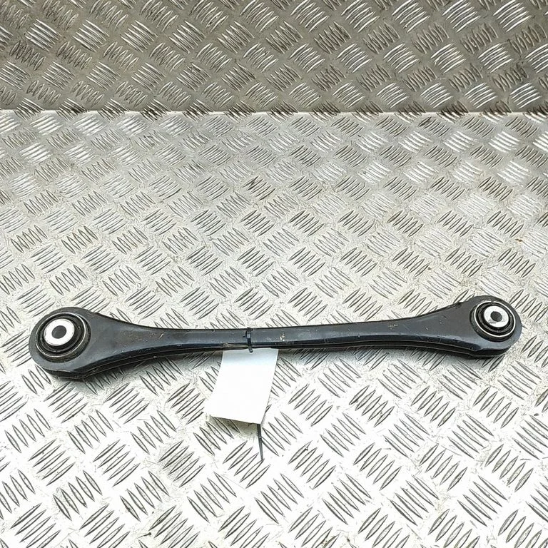 Aizmugurējā svira (dakša) 80A501531A