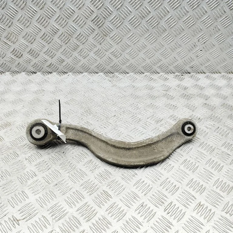 Tagumine ülemine õõtshoob 4KE505398