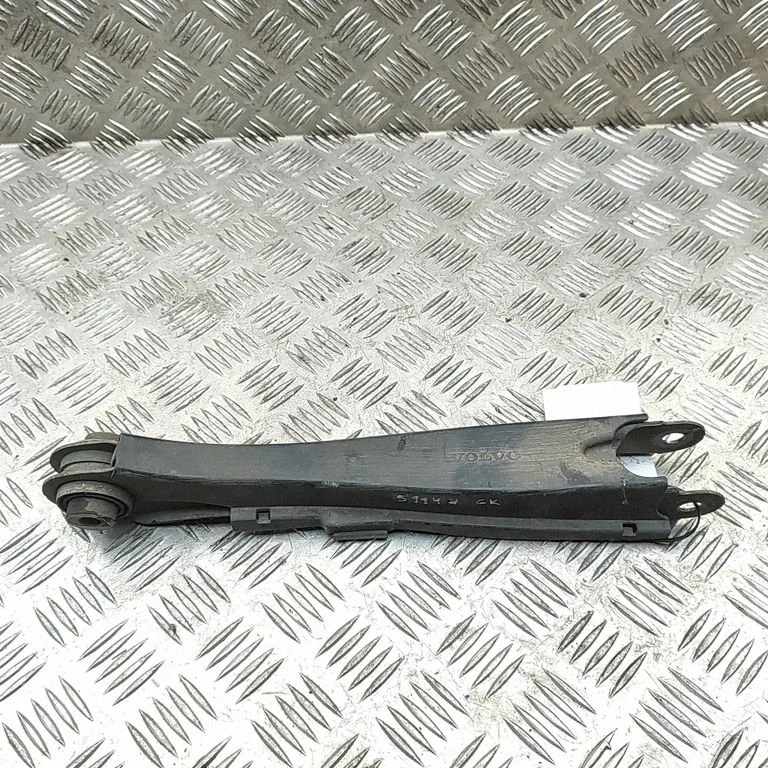 Aizmugurējā svira (dakša) 31387207