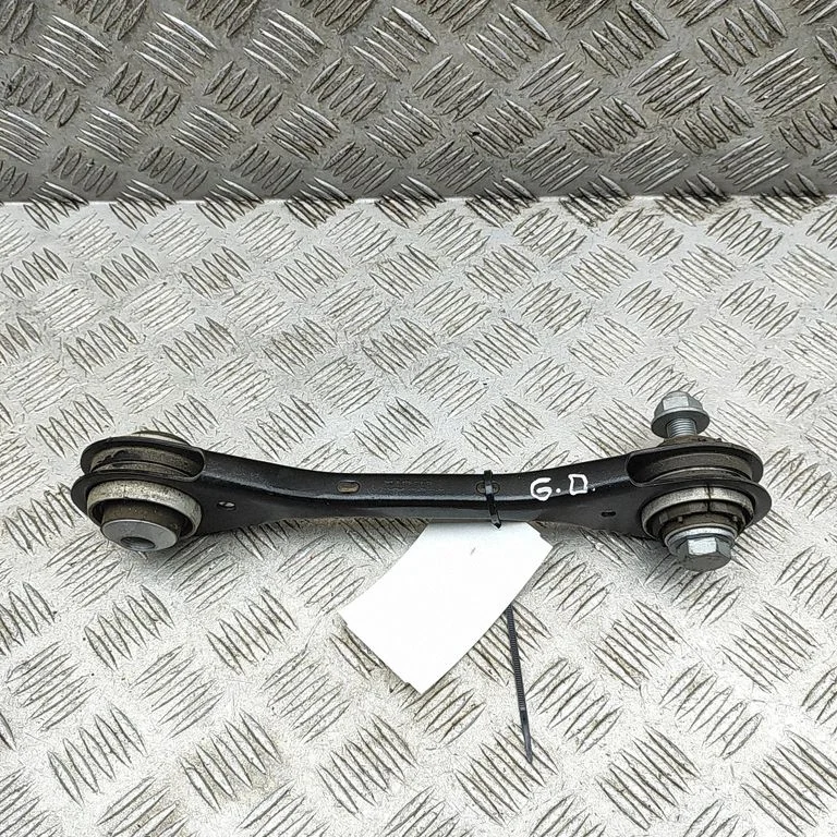 Aizmugurējā svira (dakša) 6878019