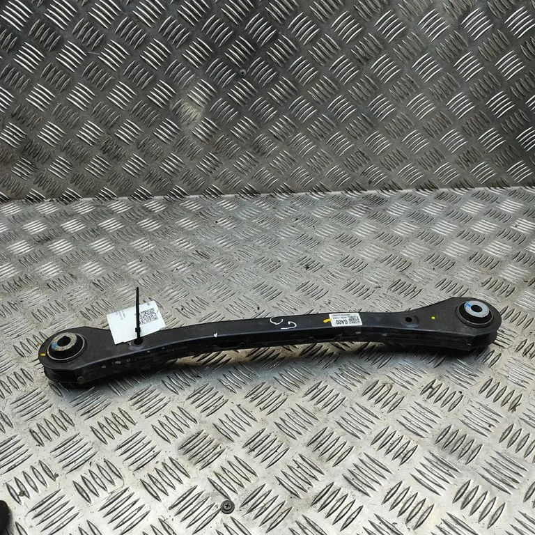 Rear upper control arm/wishbone 55250GI000