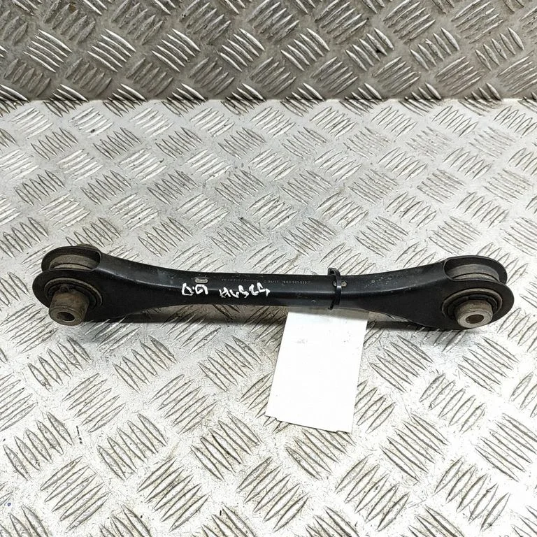 Aizmugurējā svira (dakša) 5Q0501529F