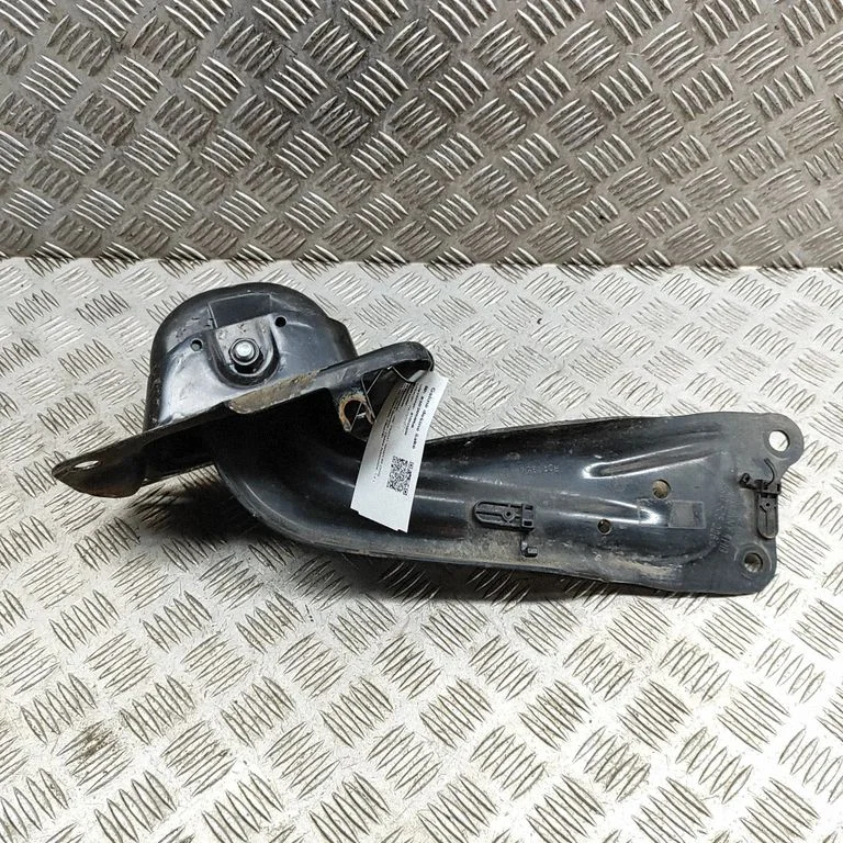 Rear upper control arm/wishbone – Volkswagen Passat B7 USA (2012-2019)