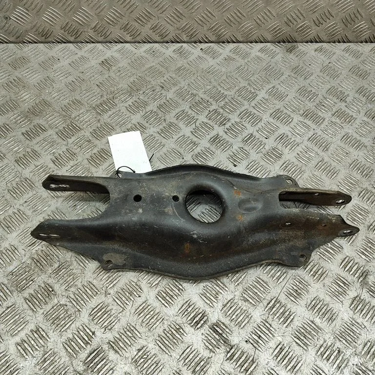 Rear upper control arm/wishbone A2053522000
